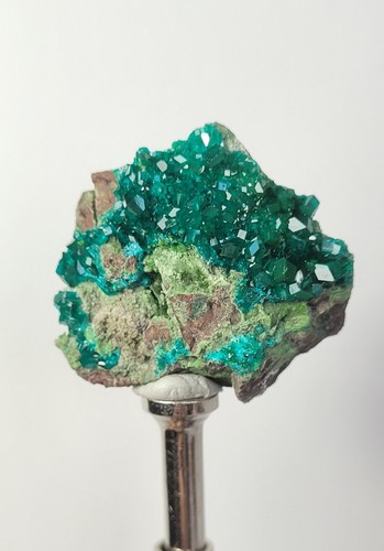 Dioptase crystal specimen from - dioptase, crystal/specimen