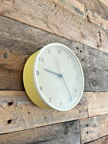 Mid century 50s yellow smiths - mid,