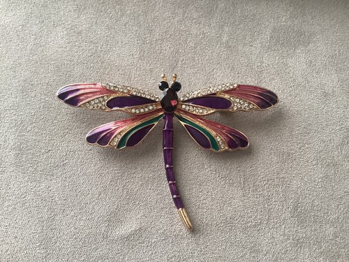 Beautiful gold enamel - gold, diamante