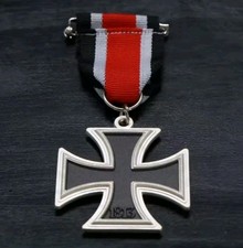 Ww2 german iron cross medal - iron,