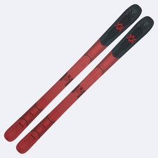 2026 Volkl Mantra M7 Skis -