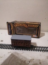 Mainline 37-143 OO Guage 12t Cattle wagon M12098 BR brown  Boxed 