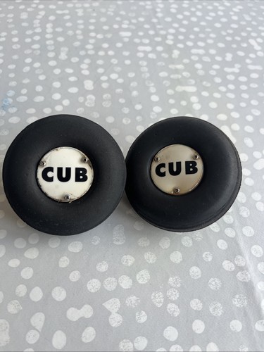 Vintage cub cap plane wheels - cub,