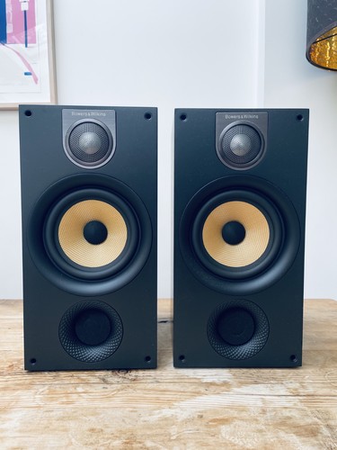 Bowers wilkins w - &,