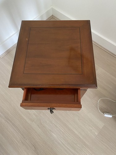 Four solid wood - four,