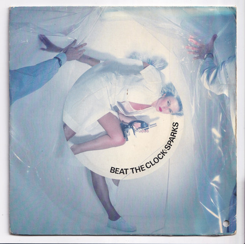 Sparks beat the clock - (al799),