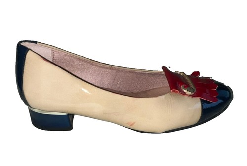 Pilittos size slip shoes - 8,