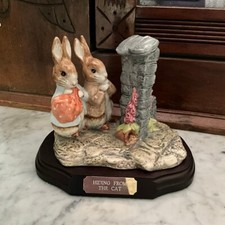 Beatrix Potter Beswick Ware "Hiding From The Cat"