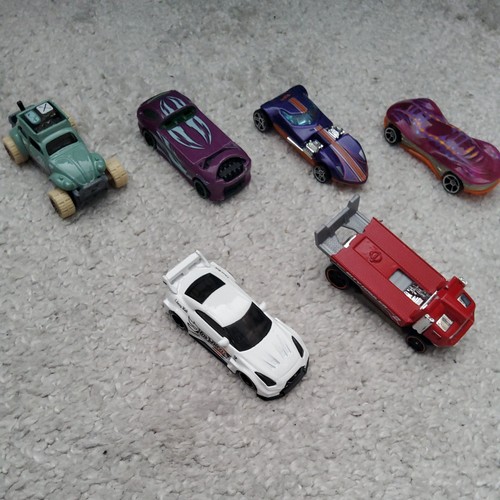 Hot wheels bundle - -, inc