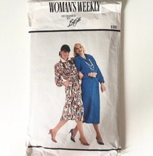 B981 - Women's Weekly - Bill Gibb- Set of Three Shirt, Dress & Skirt 
