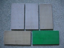 5 x Vintage LEGO Thick Base