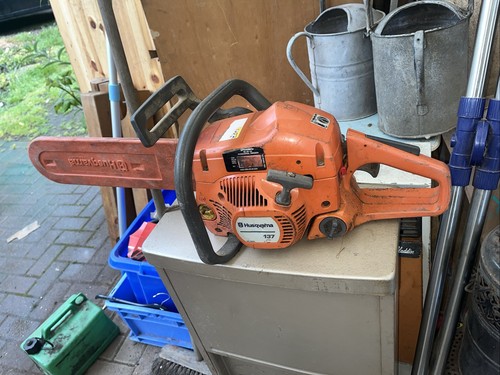 Husqvarna 137 chainsaw inch - husqvarna,