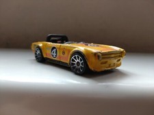 HOT WHEELS TRIUMPH TR6 #136