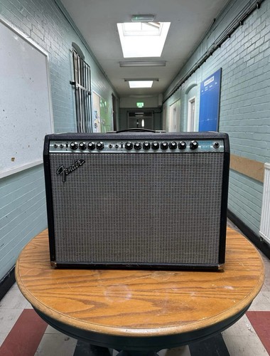 Fender vibrosonic reverb 1976 - fender,