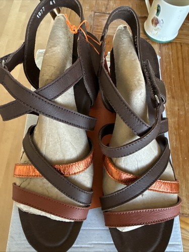 The art company - company, leather