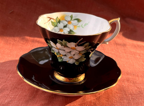 Royal albert provincial - royal,