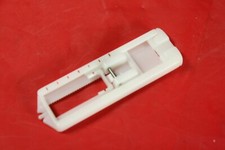 Buttonhole rail presser foot