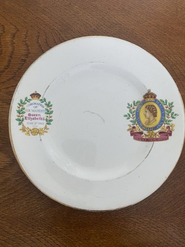 1953 coronation side plate - side,