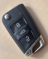 GENUINE VOLKSWAGEN VW R 3 BUTTON REMOTE FLIP CAR KEY FOB - FREE DELIVERY