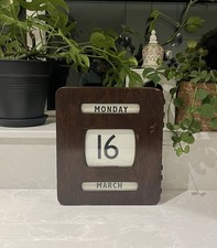 VINTAGE PERPETUAL CALENDAR