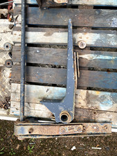 Mercedes 815 Atego cab tilt torsion bar assembly 