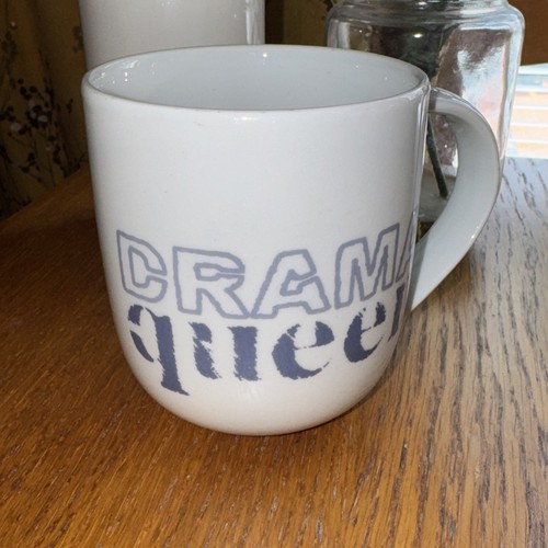 Jamie oliver drama queen - "drama, queen"