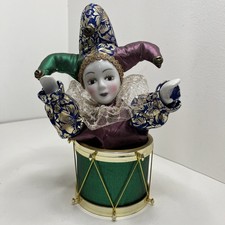 Wind Up Vintage Musical Moving