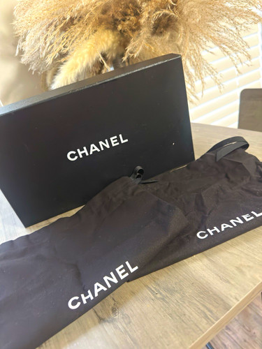 Chanel black paper - black, rectangle