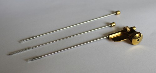 Fly tying tube - tying, attachment