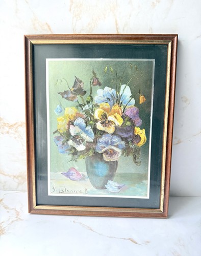 Vintage iridescent floral wall - iridescent,