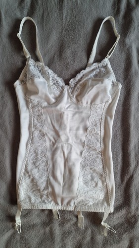 Bhs white vintage open bottom - vintage,