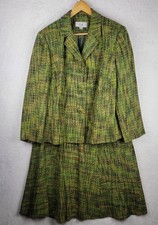 20W Career Power Skirt Suit