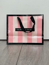 VICTORIAS SECRET SIGNATURE