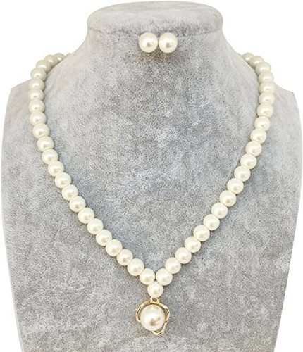 Ladies vintage faux - vintage, pearl