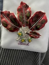 Vintage Exquisite Beech Brooch