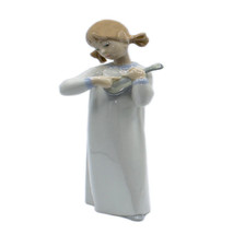 Lladro girl with guitar - lladro, guitar"