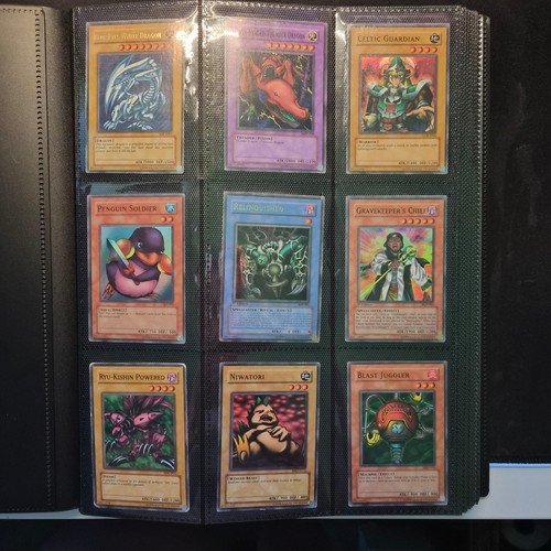 Vintage card - yu-gi-oh!,