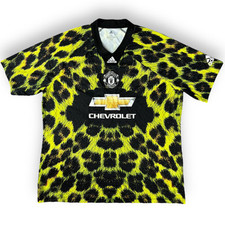 y2K Adidas Manchester United