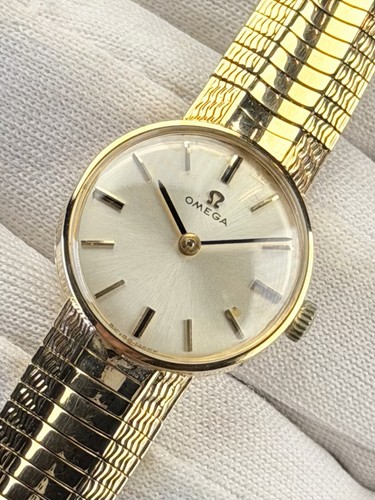 Omega lady vintage 9ct gold - lady's,