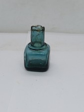 Old teal shear - old,