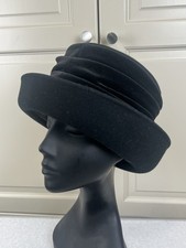 Whiteley 55 cm  Bucket style