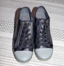 DKNY Donna Karen Wedge