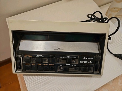 Vintage hitachi 680e - kc-680e, 3-band