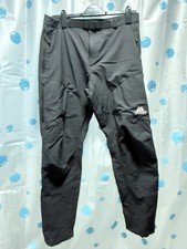 Mens Black Mountain Equipment Ibex Walking Trousers  Size 34 Large 