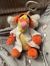 Vintage Disney Store 2001 Angel Tigger 13" Plush Soft Toy