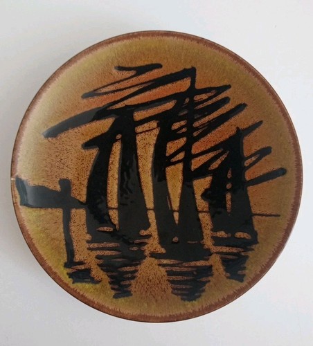 Poole pottery plate 21cm - poole,