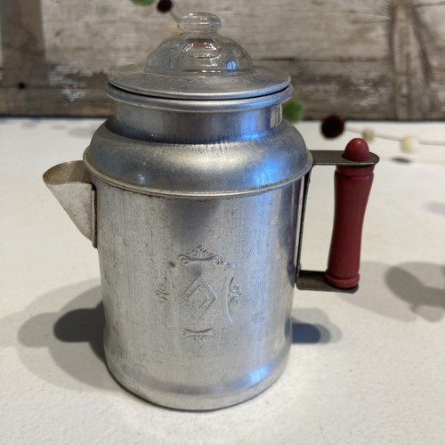 Vintage childs aluminum - aluminum, red