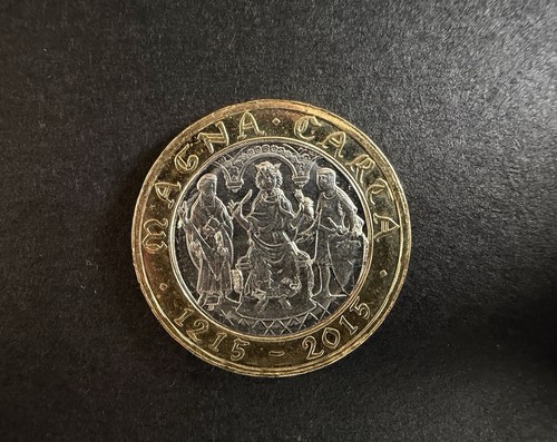 Two pounds coin magna - two,