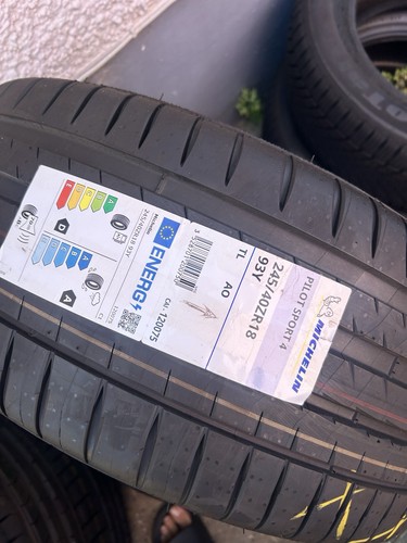 245 r18 xl - 2,