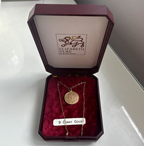 Elizabeth duke 9ct - elizabeth, gold